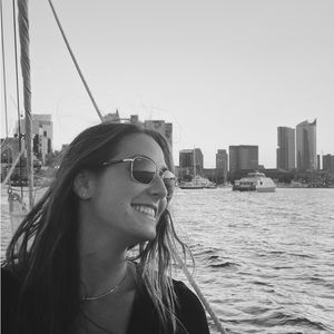 Meet your Posher, Avery